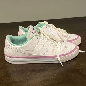 Nike White Low-Top Sneakers with Purple and Mint Accents